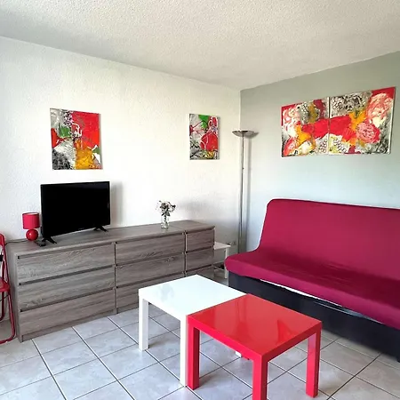 Apartment 2 Pieces Moderne, Parking Inclus, Proche Et Commerces, Animaux Admis - Fr-1-307-8